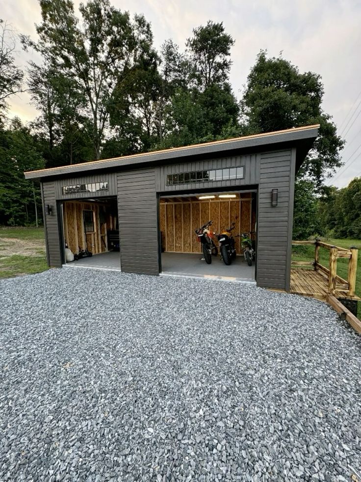 Custom garage with workshop space Calgary